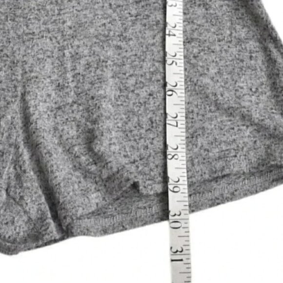 Aerie Romper Playsuit Long Sleeve Snap Front Gray Loungewear Size Medium - Picture 9 of 11